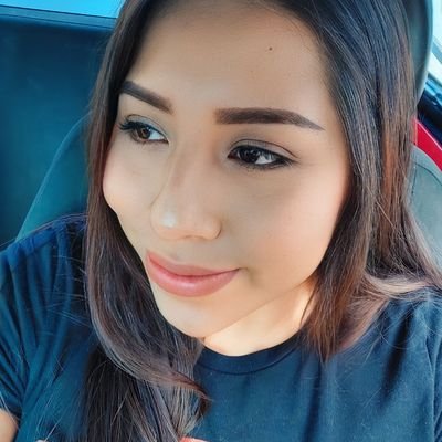 MeelSalinas14's profile picture. Fiel amante de los felinos, la música y buenos momentos ❤


Instagram: @soymelinasalinas 
Facebook: Meel Salinas