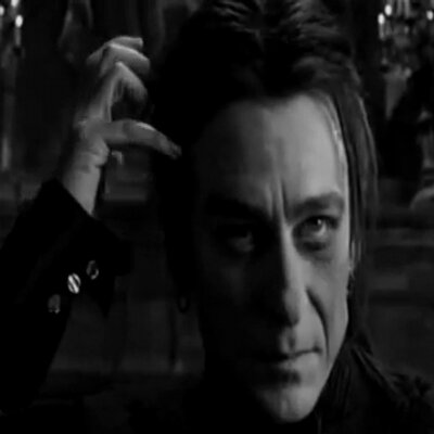 Richard Roxburgh On Twitter I M Count Vladislous Dracula