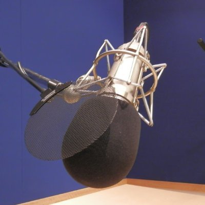 株式会社アニモプロデュースの音響制作事業部です。
音声収録、声優・ナレーターの手配、スタジオ手配、音響監督の手配、選曲、作曲手配、編集・納品まで一元で行えます。
ゲーム収録、ナレーション収録、Web動画の音声収録、アニメ、外画吹き替え、ご相談下さい。