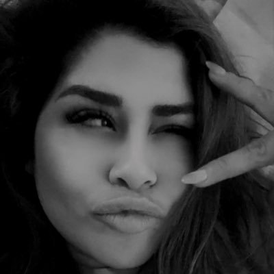 I am a beautiful unique being that loves to work hard,love life, and family.