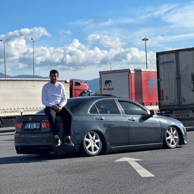 YasnAlbayrk's profile picture. RizeSpor 💚💙