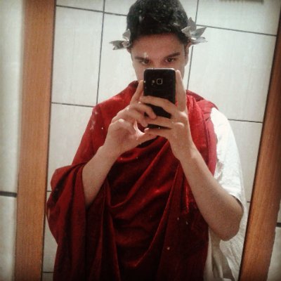Invés de discutir no Twitter, faça dele uma ilha de put4ri4 😉