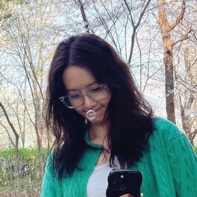 a SONE and STAY!!❤❤
𝕿𝖔 𝖘𝖈𝖆𝖒𝖒𝖊𝖗: 𝖞𝖔𝖚 𝖈𝖆𝖓'𝖙 𝖆𝖋𝖋𝖔𝖗𝖉 𝖙𝖔 𝖇𝖊𝖆𝖗 𝖙𝖍𝖊 𝖈𝖔𝖓𝖘𝖊𝖖𝖚𝖊𝖓𝖈𝖊𝖘 𝖔𝖋 𝖈𝖍𝖊𝖆𝖙𝖎𝖓𝖌 𝖒𝖊💀