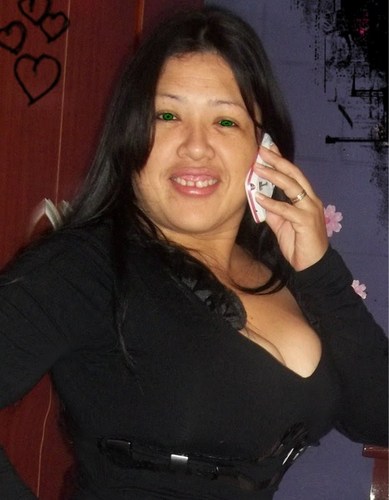 ser mãe é amar proteger cuidar , estar ao lado  com todo amor e carinho ... dar proteção mesmo que Por vocês sou mesmo exagerada!! Amo cada um incondicional.