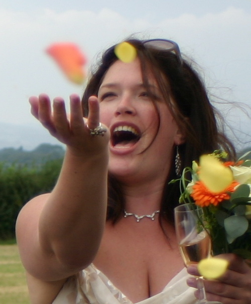 gaylesnail's profile picture. 