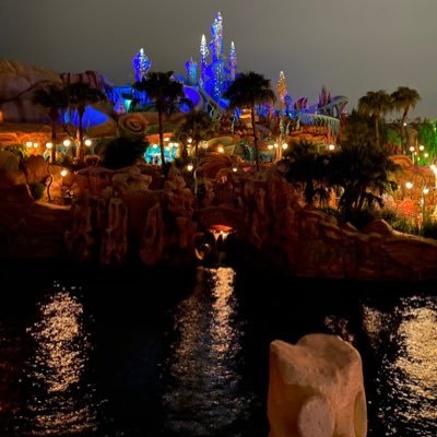 amatou_8888's profile picture. 