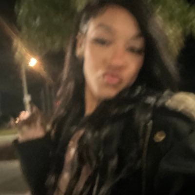 playerr1006's profile picture. 𝙋𝙖𝙧𝙩𝙮 𝙂𝙚𝙩𝙨 𝙈𝙚 𝙒𝙚𝙩𝙩𝙚𝙧 👄