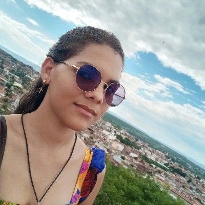 MLauraOliveira2's profile picture. Gosto de desnhos e artes