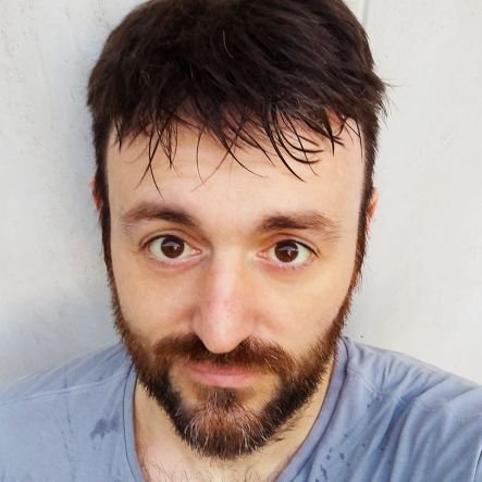 lucatacchini's profile picture. Siate rivoluzione, siate esempio