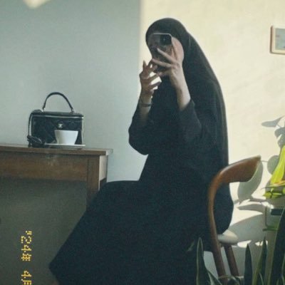 رسالة اطمئنان : قال الرسول ﷺ: ﴿ وتولّني فيمن تولّيت ﴾ كرّرها في دعائك متيقّنا بمعناها ، فإذا تولاك الله سخر لك كُل شيء ولو كان في نظرك مستحيلًا