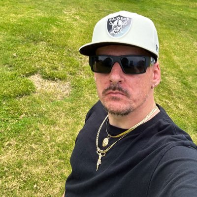 ruthlessmenace's profile picture. Stop by the stream for Black Ops 7 and Hot Tub's!
everywhere @ruthlessmenace
all tips go back into the stream not to single moms.