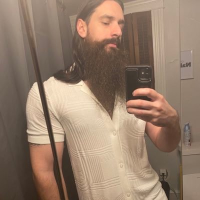 NSFW             Chef 🧑🏻‍🍳 just posting selfies, stuff I cook, and things I like.  Maybe my butt.  Come drop a follow and say hey! 🦁