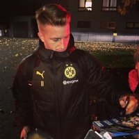 B? (@1ibrook) 's Twitter Profile