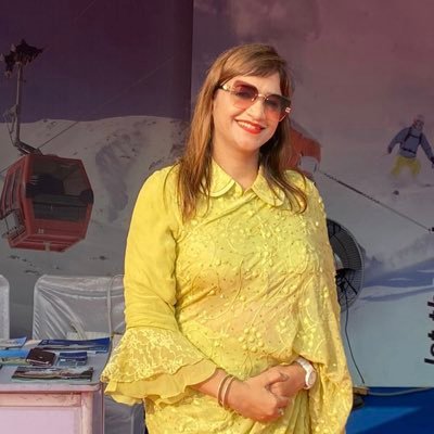 Civil servant..(JKAS)JOINT DIRECTOR TOURISM,JAMMU.//love life & value time #tweets are personal #RTs are not endorsements