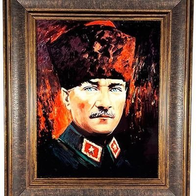 Hepimiz birbirimizin kulisini biliyoruz, kimse kimsenin sahnesine aldanmasın.