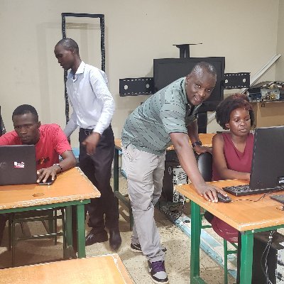 techtitans80477's profile picture. 