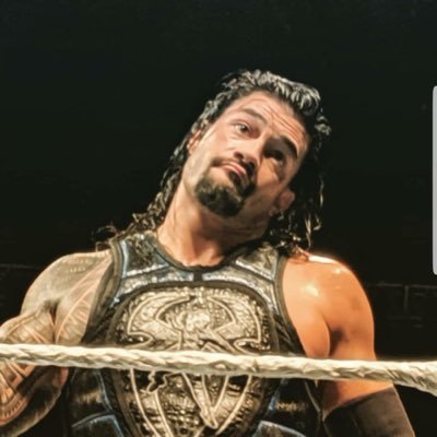 Acknowledge Roman Reigns ☝🏼 🩸 🐐@WWERomanReigns