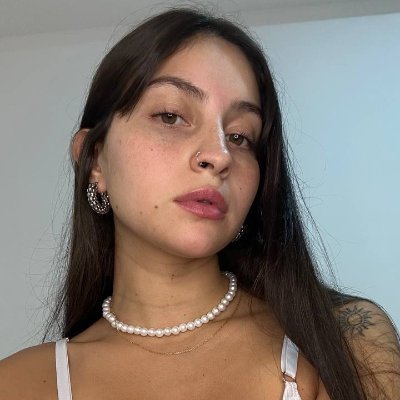 Kelly_coquine's profile picture. Si tu cherche à t'amuser et passer du bon temps rejoint moi juste en dessous 👇