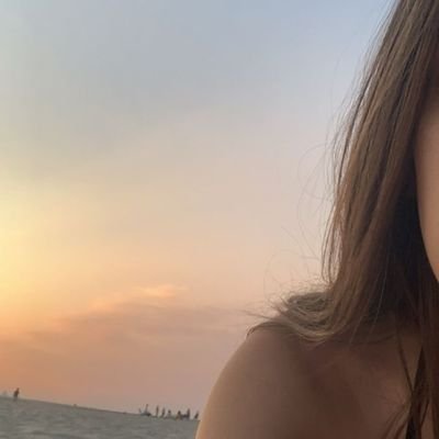 rafatthoughts's profile picture. 🩺