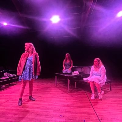 New writing theatre company with a focus on reinventing stories, myths and legends for our modern times! https://t.co/MCiGRMbQBE