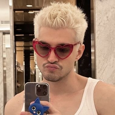 ➵ luan santana segue —
s/her multifandom. ᶜʳᶠ
