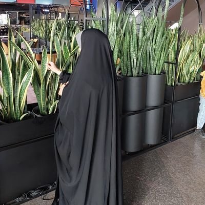 اردیبهشتی
خانه دار
عاشق ایران 🇮🇷
🌺🌸🌺🌸🌺🌸
عشق فقط یه کلام❤ (حسین ع)
اللهم عجل لولیک الفرج
(اکانت دوم )
💍❤M