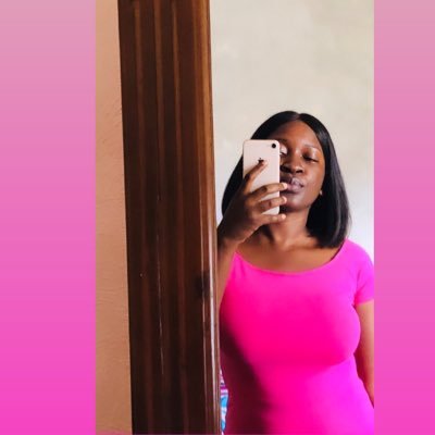 Virgo♍| Natural hair enthusiast🎀 Foodie🍲 | Black girl magic🤎