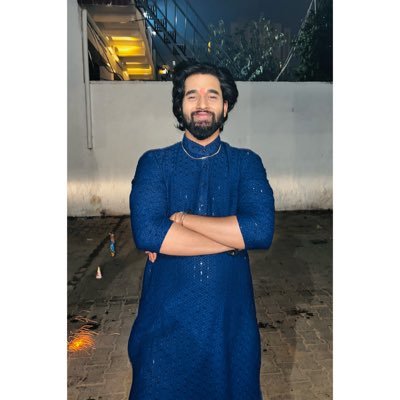 saurya_dgaf's profile picture. Chase a bag not a bitch