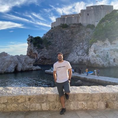 Fernandoffs10's profile picture. Galo, Milan, Lakers, Dodgers, Rams