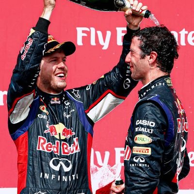 Un Amante Del Automovilismo 🛞

Fanático de Red Bull Racing 🦬🏆