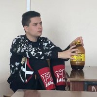 Axel (@foundersss) Twitter profile photo