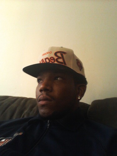 #TEAMTAURUS #TEAMFOLLOWBACK Humble, God fearing man  follow me