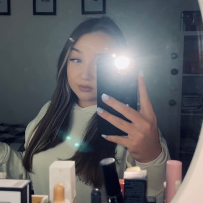 lauri_nkaaa's profile picture. 