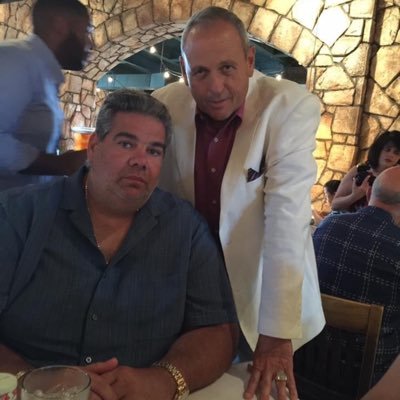 fonzodad's profile picture. 🇨🇺/🇺🇸 Semi Retired ☕️🥩🍺💰🏎️.