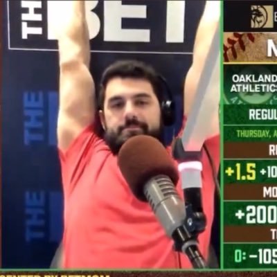 Watch my show Bet Slips and Bat Flips M-F at 2 PM EST on https://t.co/OQZojxABLY | Board Operations Manager @BetQLDaily and @YouBetterYouBet | @BearsNationPod