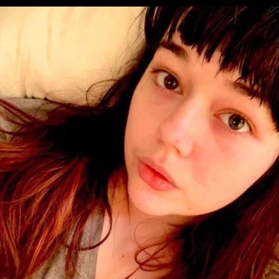 LaurenDaniel0's profile picture. Living my best life, one moment at a time. Spreading love and positive vibes.💜❤️