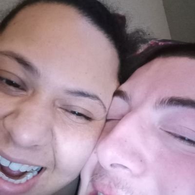 KingHannah0203's profile picture. 