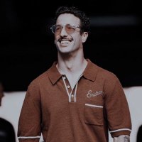emma³ (@lovesricciardo) 's Twitter Profile Photo emma³ (@lovesricciardo) 's Twitter Profile Photo