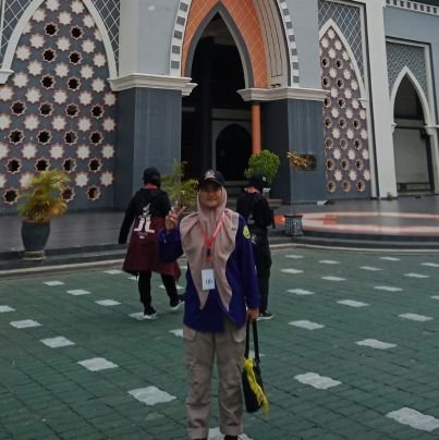 Allahumma sholli 'ala sayyidina Muhammad wa ala Alihi Muhammad