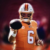 A happy Bucs and Packers fan (@aidenbests2) 's Twitter Profile