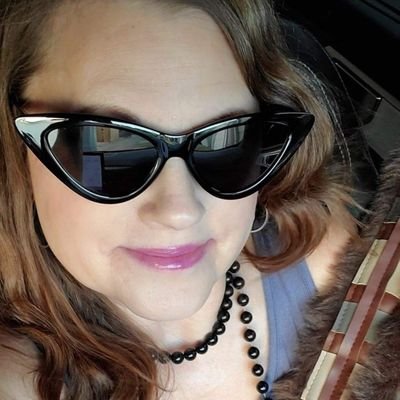 Laura 😎さんのプロフィール画像