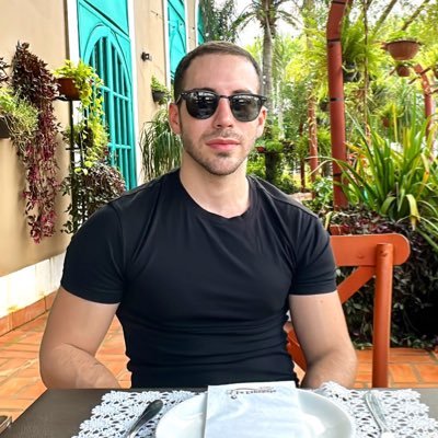 mi único amor el tenis 🎾 @piastra.py 🍕