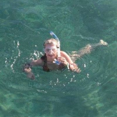 ziggityzandy's profile picture. I did have a Twitter back in 2009, only to follow all the emo band members ( ͡° ͜ʖ ͡°)