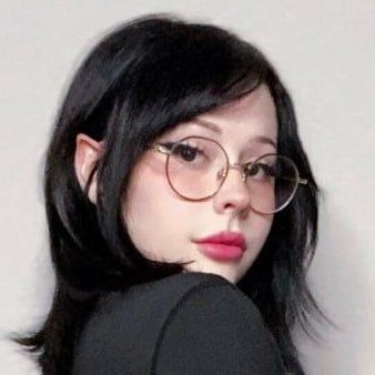 LauraSweeneys's profile picture. 