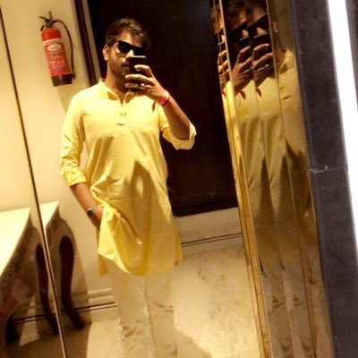asscrack6868's profile picture. live a little !