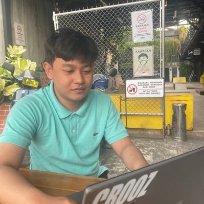 mhmdriz09's profile picture. 