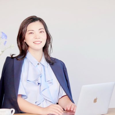 WEBプロモーションで5,000人の顧客対応|上場企業営業からオンライン秘書へ転身|顧客対応・管理が得意|契約実績40社|秘書チームでサポート|オンライン秘書サービスの新規お問合せはDMへ|東京15年→今は沖縄在住🏝オンライン秘書サービスのご案内ページはこちら↓↓↓