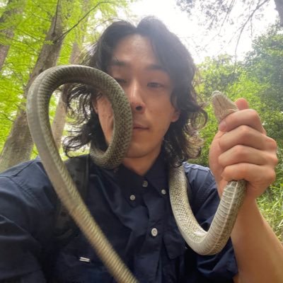 【ようこそ！ある遊泳団へ！】 吉本興業1年目 🐸生き物勉強中🦎　190cm顔 ※我々の情報はすべて下のリンクに