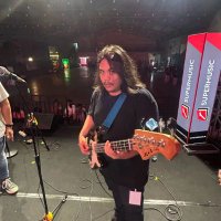 Stranded_stranger (@febriansyahnurr) 's Twitter Profile