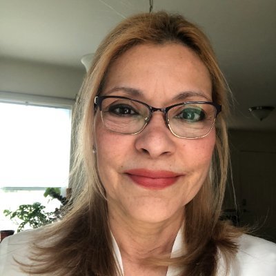 AbbyStgo's profile picture. 